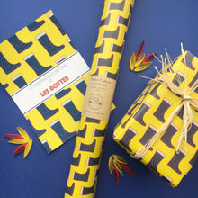 Charger l'image dans la galerie, Papier cadeau breton bottes en rouleau et pour un cadeau, marie alice vous emmene
