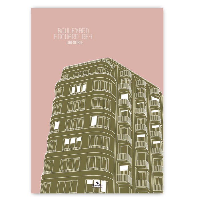 Affiche sur l'architecture du patrimoine français de la ville de Grenoble représentant l'immeuble du 1 boulevard edouard rey. L'arrière plan est de couleur rose , et l'immeuble est de couleur vert kaki. Le format est 50 x 70 cm, impression française. Création de l'artiste Marie-Alice vous emmène.